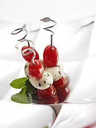 类银河恶魔城《地下室守护者》8月27日上线 登陆全平台